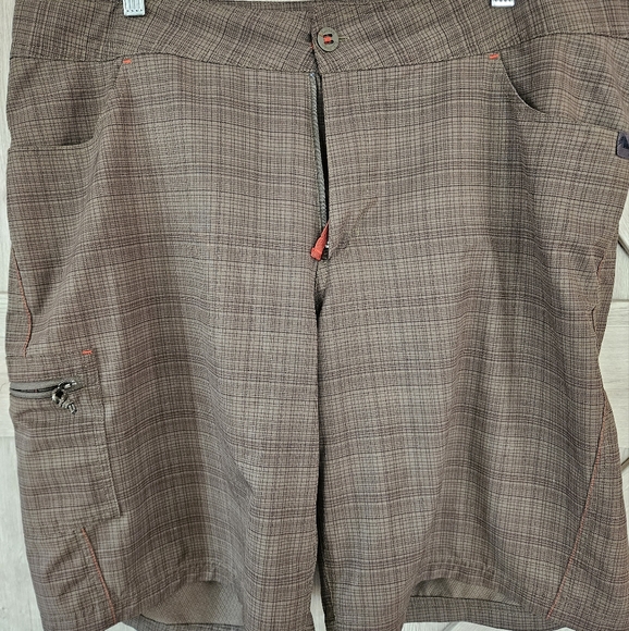 L.L. Bean Men's Swim Shorts - Size 38W - Picture 1 of 7